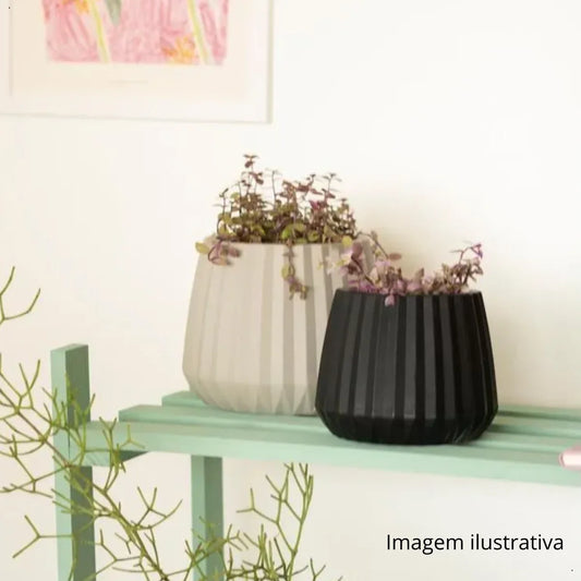 Cachepo Com Prato Imbutido