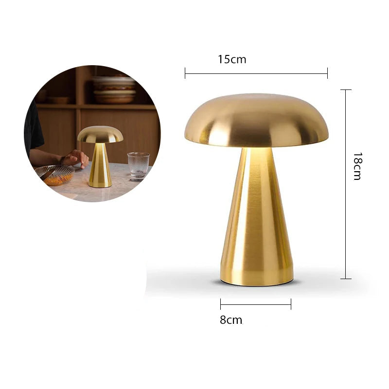 Luminária de Mesa Cogumelo em Metal – Design Moderno com Toque Retrô e Iluminação Aconchegante