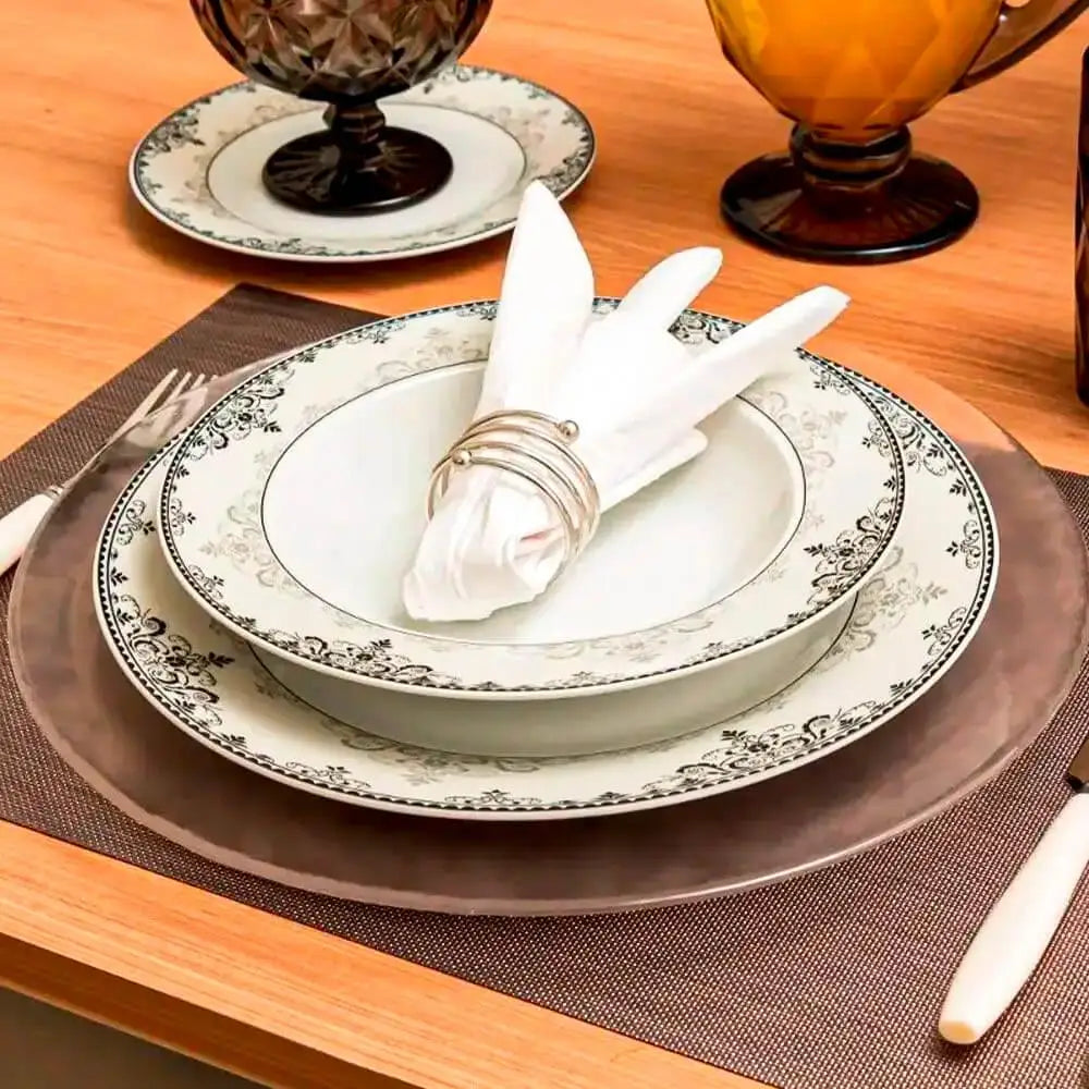 Pires de Porcelana Mesa Posta