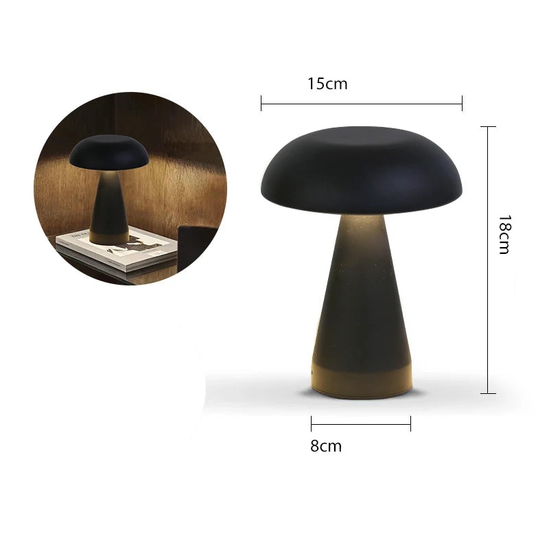 Luminária de Mesa Cogumelo em Metal – Design Moderno com Toque Retrô e Iluminação Aconchegante